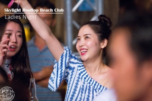 skylight-rooftop-beach-club-ladies-night-nhatrang-review-nhatrang-events