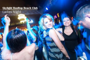 nhatrang-events-ladies-night-skylight-beach-club