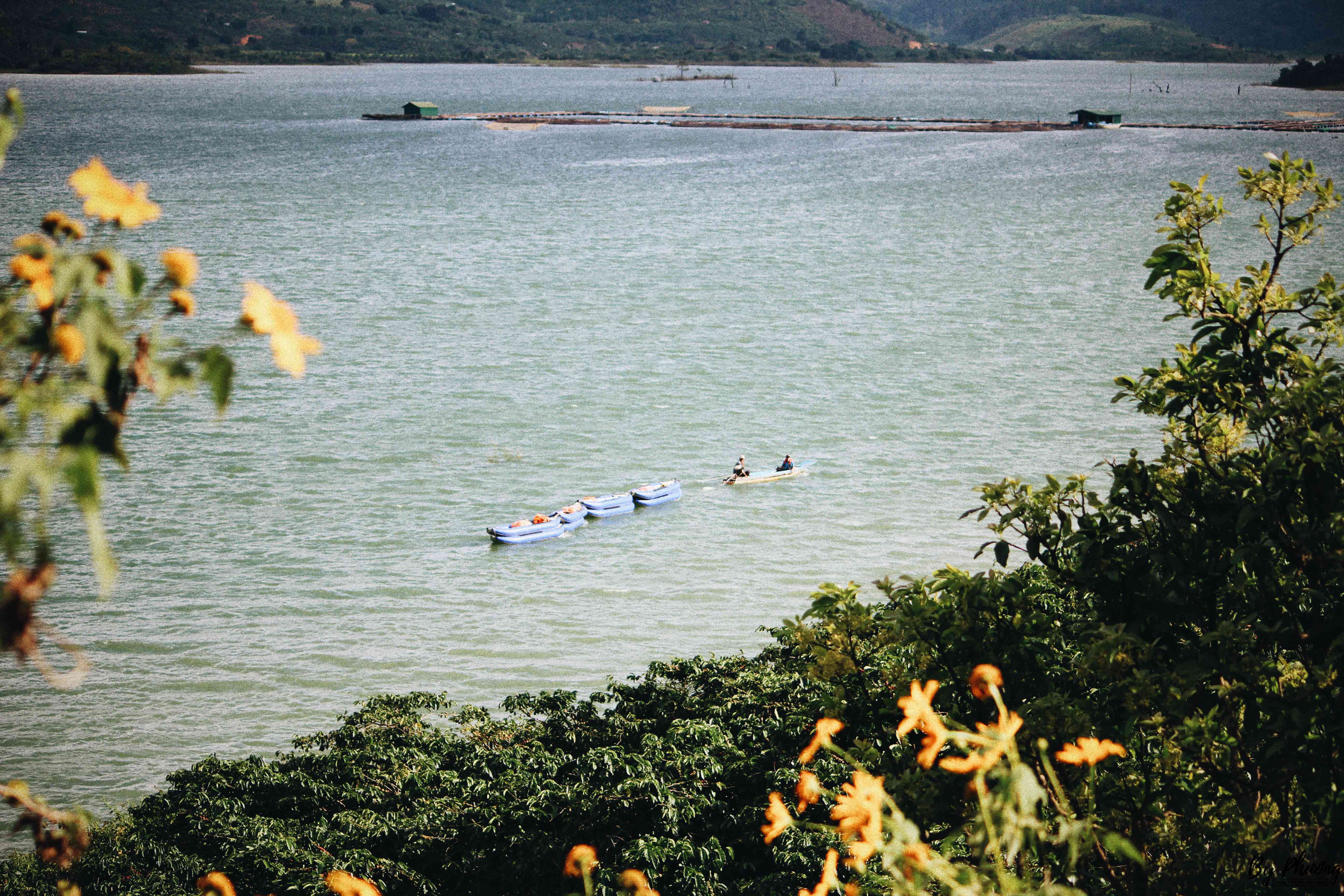 tour cắm trại hồ kala