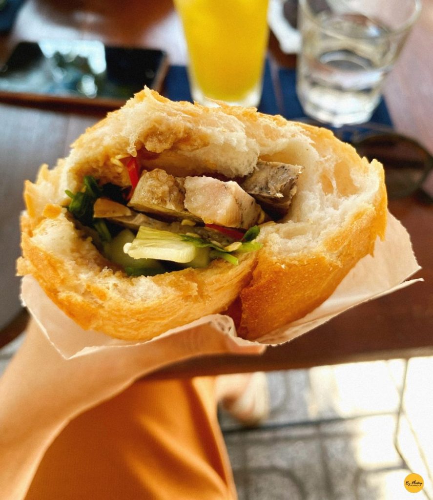 bánh mì nha trang