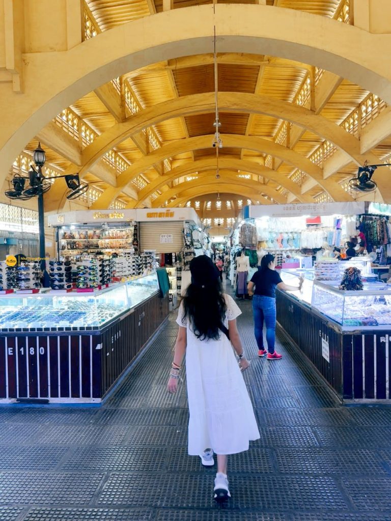 central market phnompenh